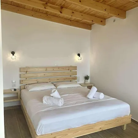 Enopia Casa de hóspedes Himare