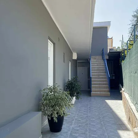 Enopia Casa de hóspedes Himare