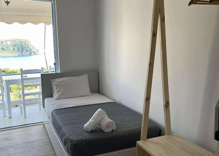Enopia 3*